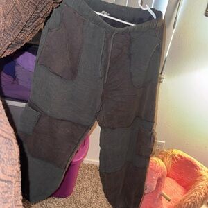 Pol pants size L adorable on